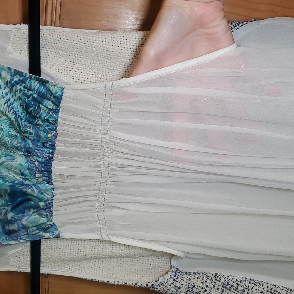 ๐ Anthropologie Burning Torch Eames Silk Tank - Picture 4 of 8